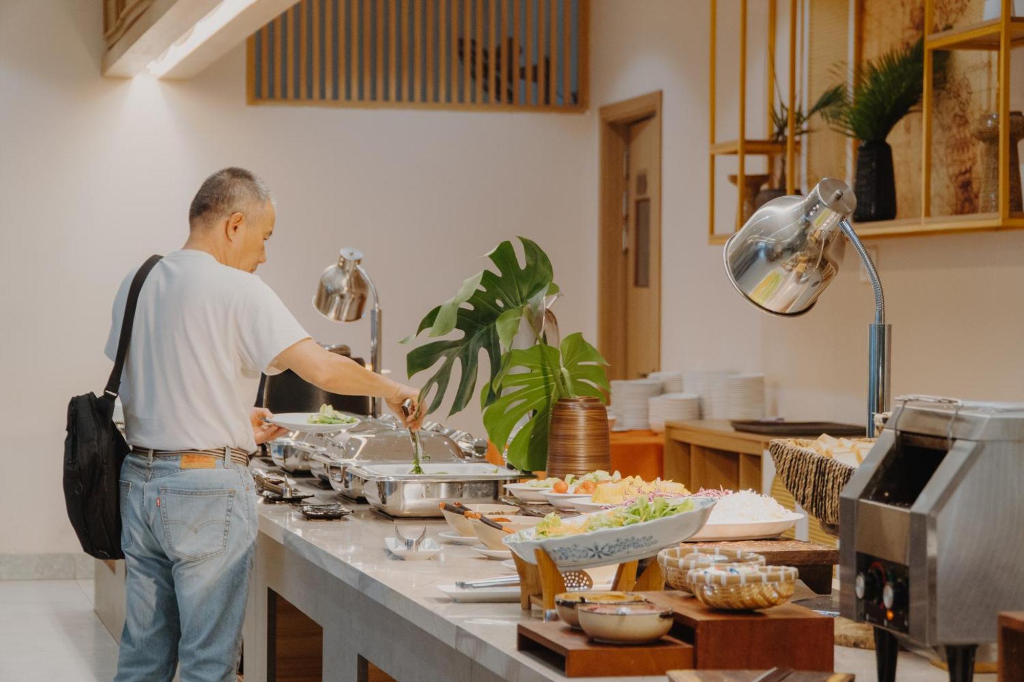 호텔 탄 마이 부온마투옷 외부 사진